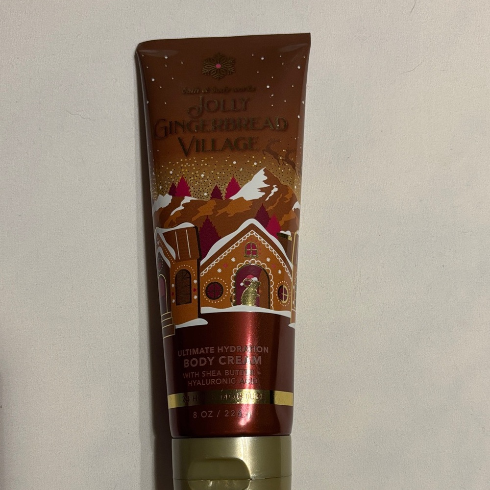 Bath & Body Works Jolly Gingerbread Village Body Cream - Brown and Gold